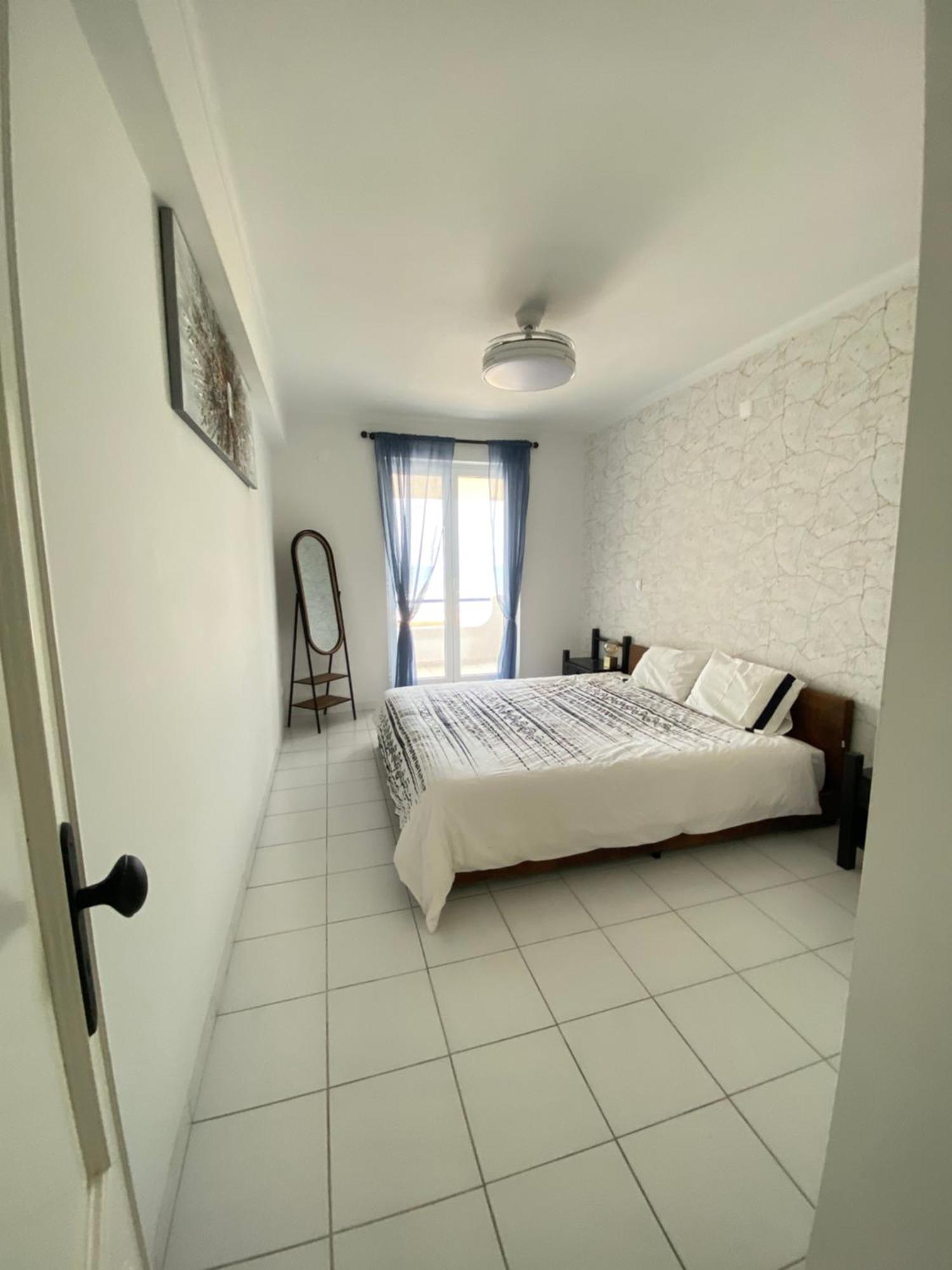 Apartamento Vista Mar Виейра де Лейрия Екстериор снимка